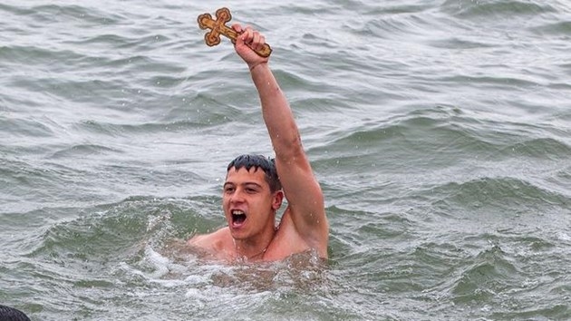 23-годишният спортист Теодор Цветков ще използва само ръцете си Храбър