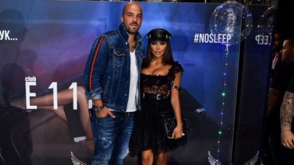 В медиите се появи бомбастична новина според която вратарят на