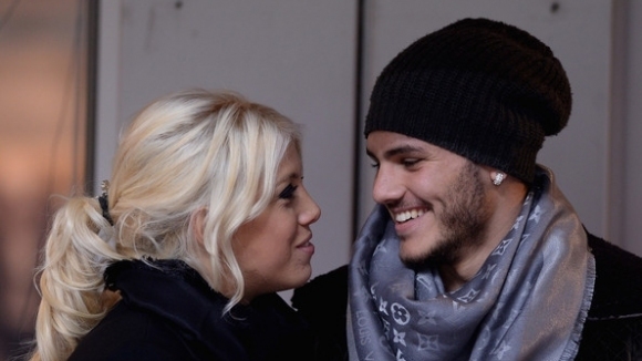 Съпругата на звездата на Интер Мауро Икарди Уанда Нара която е