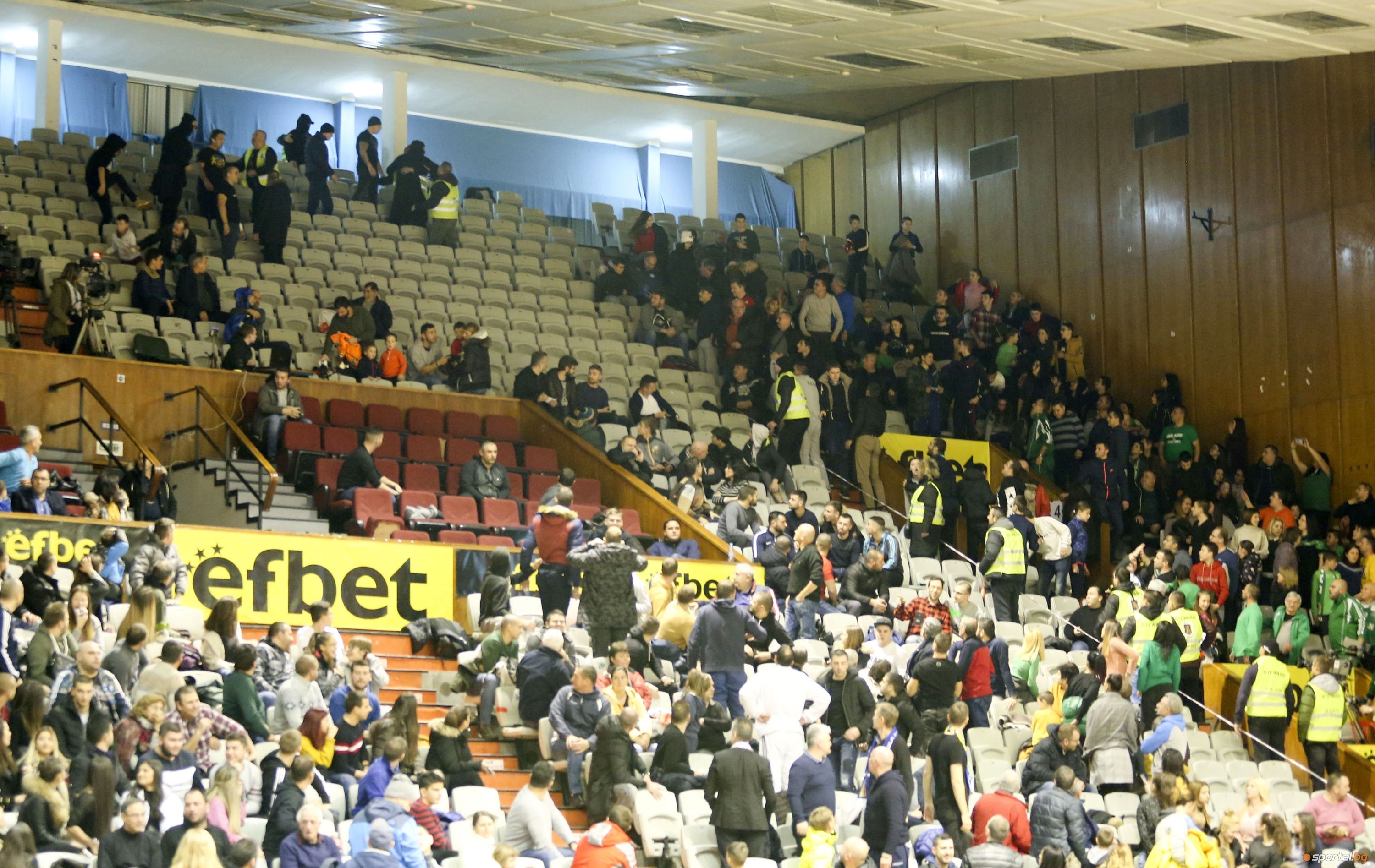 Баскетболен клуб Балкан Ботевград ще даде извънредна пресконференция във връзка