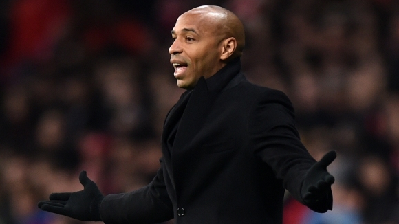 Ръководството на Барселона търси вариант да замени Ернесто Валверде след