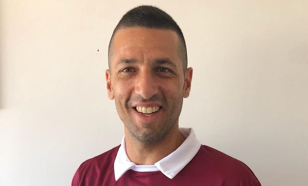 Бившият футболист на ЦСКА Джузепе Акуаро подписа договор с Киасо