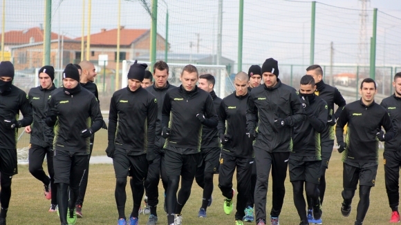 Двама нови футболисти се включиха в първата тренировка на Ботев