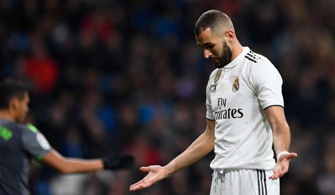 Дни преди влизането си в затвора през 1993 г за