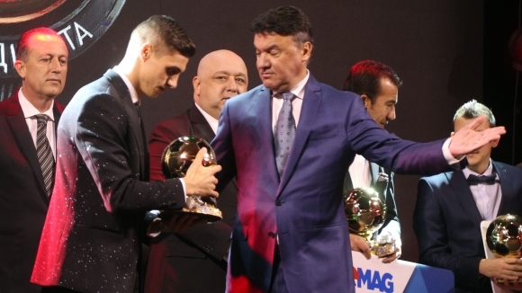 Българската асоциация на спортните журналисти и Българският футболен съюз предоставят