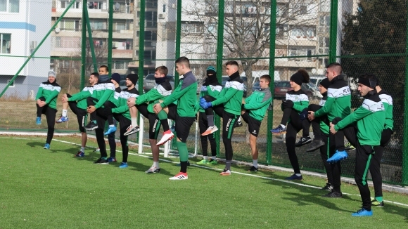 Отборът на Нефтохимик проведе първата си тренировка за 2019 г