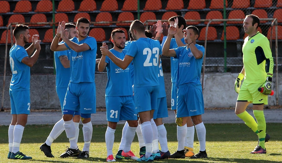 Отборът от Югозападнаха трета лига Пирин Разлог ще стартира зимната