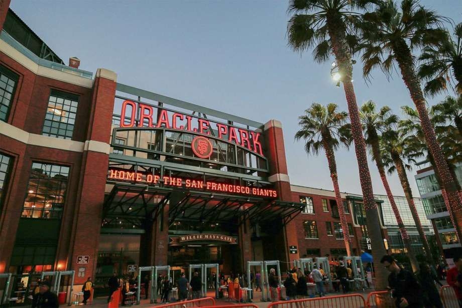 Домът на бейзболния Сан Франциско Джайънтс вече има ново име