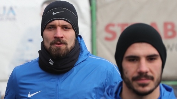 Левски замина с група от 25 човека за лагера в