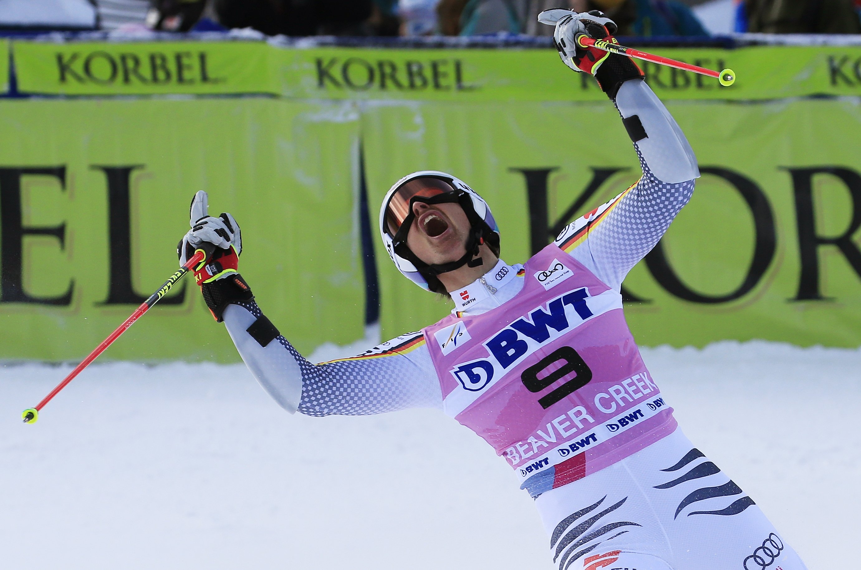 Международната федерация по ски ФИС лиши германския състезател Щефан Луитц