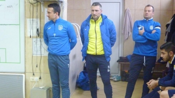 Днес старши треньорът Радослав Боянов изведе на градския стадион в