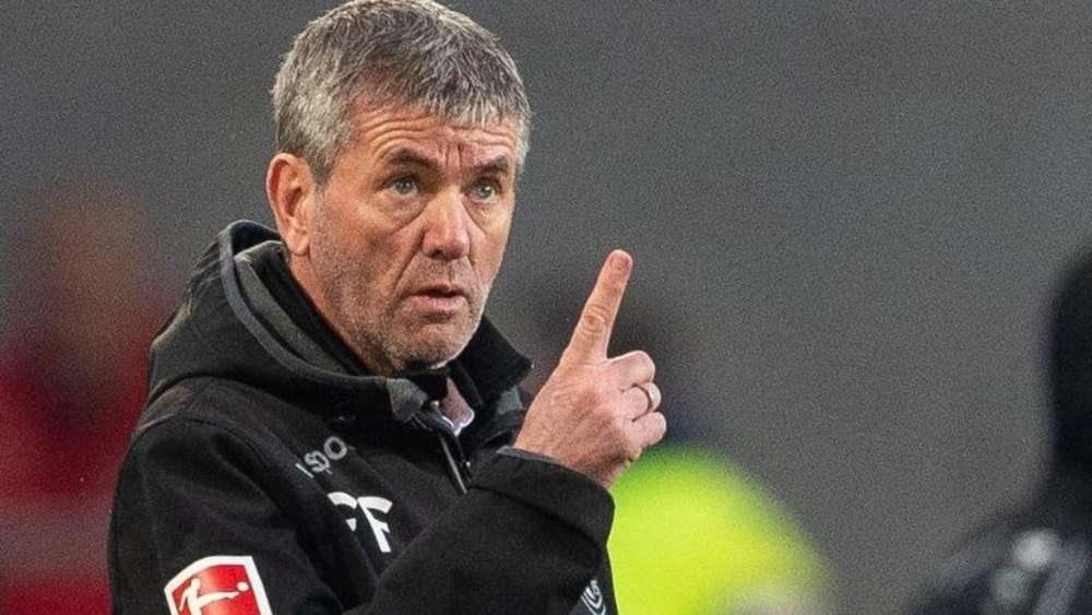 Фридхелм Функел ще напусне поста старши треньор на Фортуна Дюселдорф