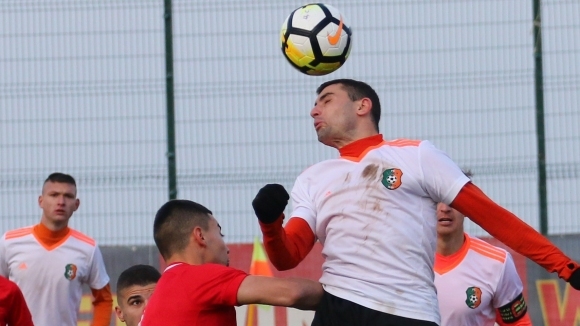 Втородивизионният Литекс започна зимната си подготовка която ще протече изцяло