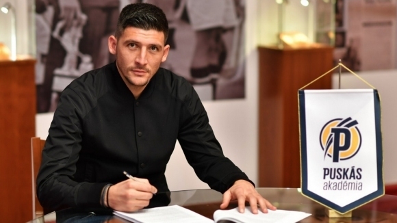 Днес Берое финализира продажбата на правата на Камен Хаджиев на