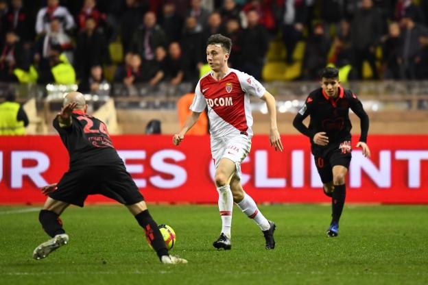 Монако остана в зоната на изпадащите на френската Лига 1