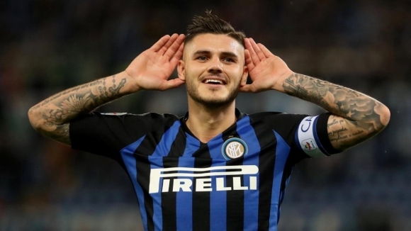 В петък ръководството на Интер и съпругата агент на Мауро Икарди