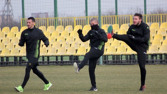 Двете зимни попълнения на Ботев Пловдив Атанас Зехиров и Запро
