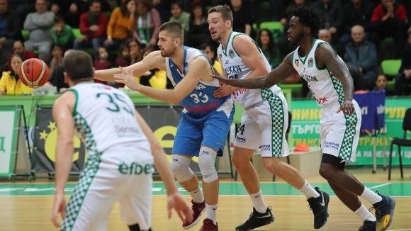 Американският гард Танксли Ефиъней вече не е баскетболист на Балкан