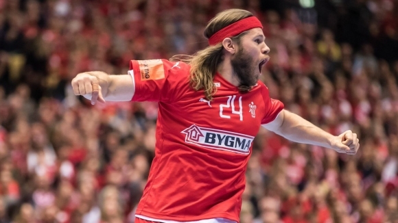 Домакинът на световното първенство по хандбал за мъже Дания продължи