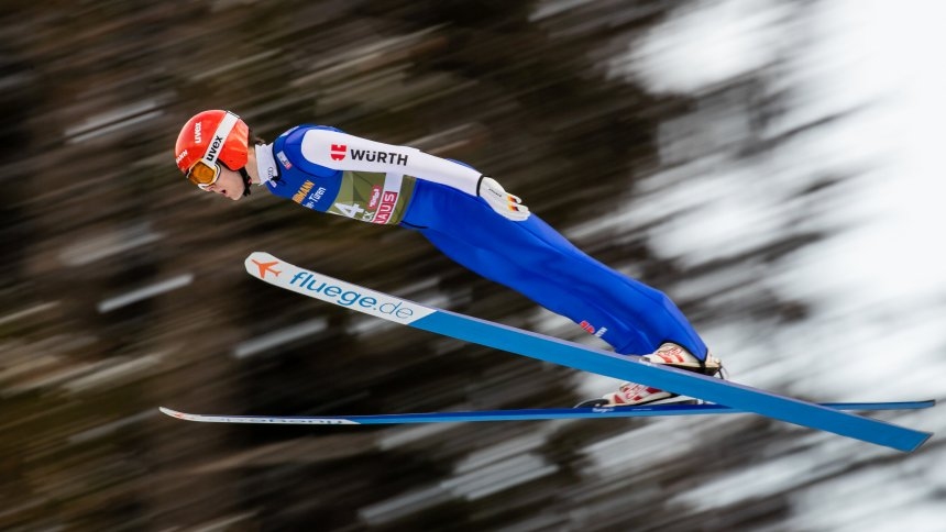 Германският състезател по ски-скокове Давид Зийгел няма да се състезава