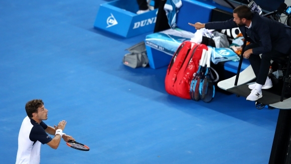 Пабло Кареньо Буста напусна бесен Australian Open след петсетова драма