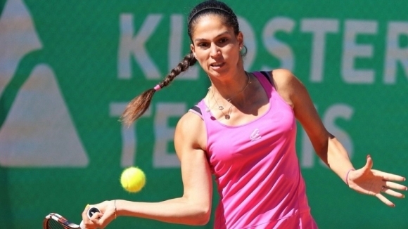 Българката Изабелла Шиникова отпадна на полуфиналите на турнира по тенис