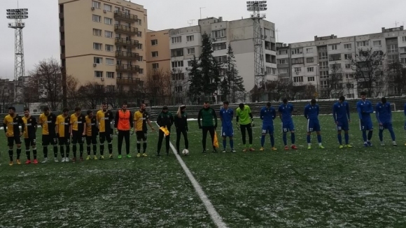 Миньор (Перник) отстъпи с 0:1 от Левски U19 в първата