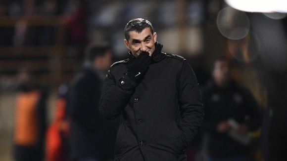 Старши треньорът на Барселона Ернесто Валверде не отписва Реал Мадрид