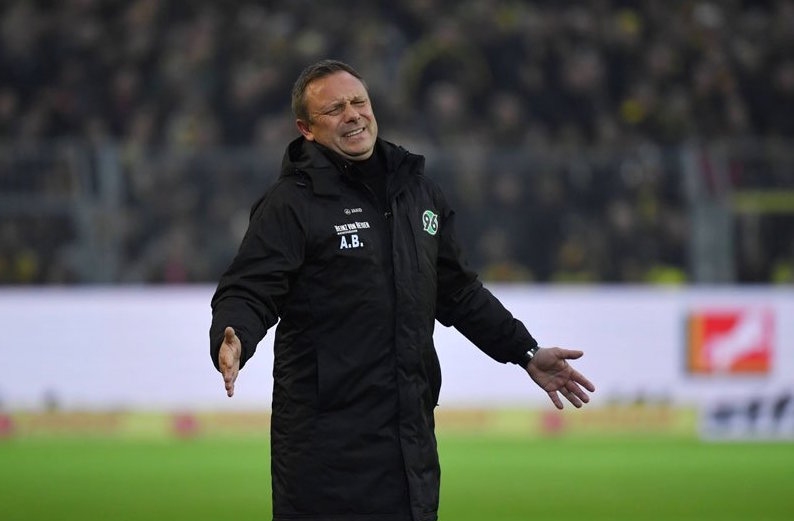 Напълно според очакванията ръководството на Хановер 96 взе решение да