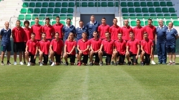 Юношеският национален отбор на България родени 2003 претърпя тежка и
