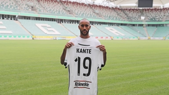 ЦСКА София няма да успее да си осигури услугите на нападателя