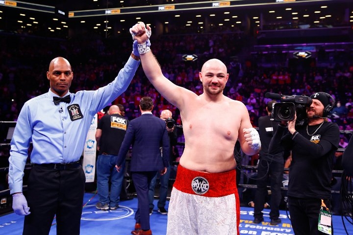 Полският претендент в тежка категория 90 7 кг Адам Ковнацки