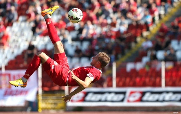 Нападателят на Септември Преслав Йорданов ще претърпи операция на глезена