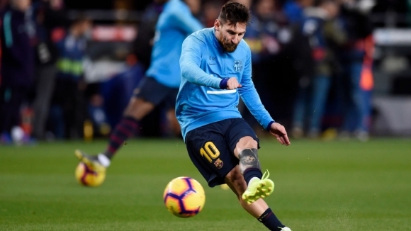 Аржентинската легенда Лионел Меси не тренира наравно със съотборниците си