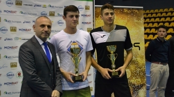 Александър Лазаров и Александър Донски отпаднаха на четвъртфиналите на двойки