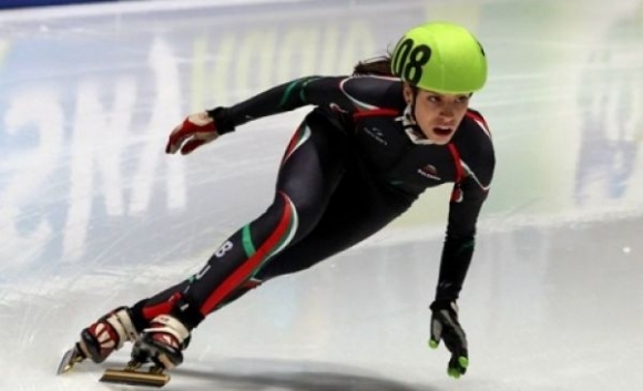 Катрин Маноилова се класира за четвъртфиналите на 1000 метра и