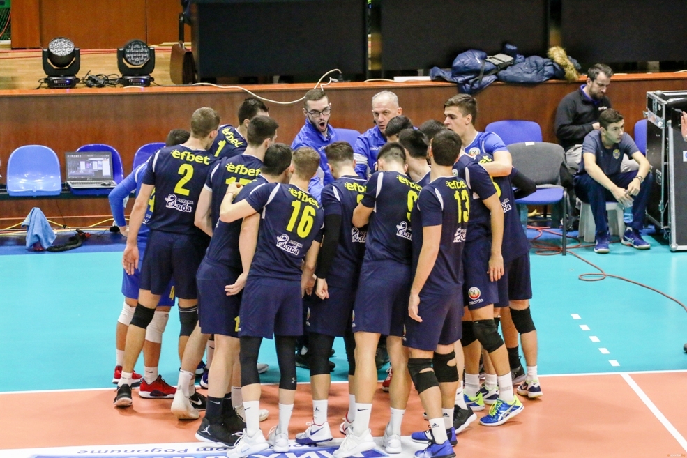 Волейболният отбор на Монтана записа 4 а поредна и общо 11 а