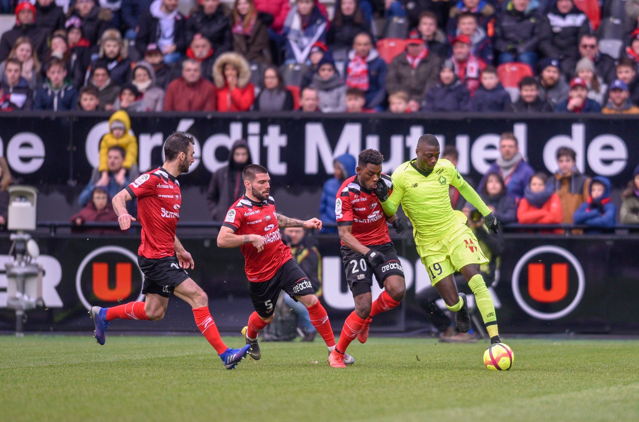 Лил победи последния Гинган с 2 0 и се утвърди на