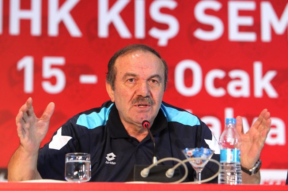 Шефът на футболните съдии в Турция подаде оставка, след като