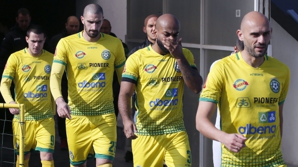 Договор между футболен клуб Добруджа общината и компания за залози