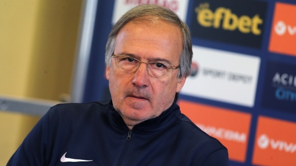 Наставникът на Левски Георги Дерменджиев е уточнил с ръководството на