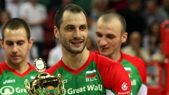 Един от най добрите български волейболисти Матей Казийски обмисля да се