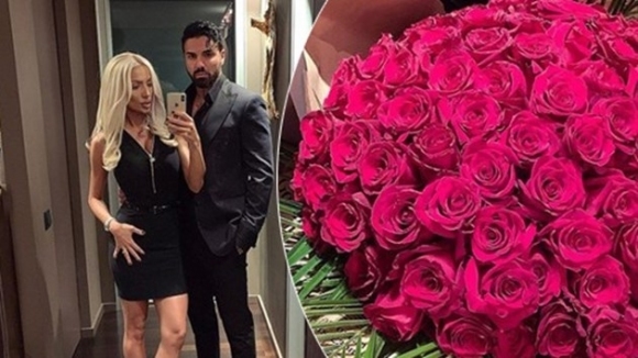 Плеймейтката Златка Райкова сподели в Инстаграм профила си снимка с