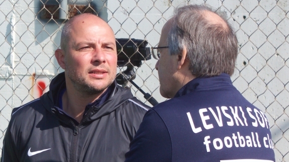 Треньорска смяна бе направена в Левски буквално преди старта на