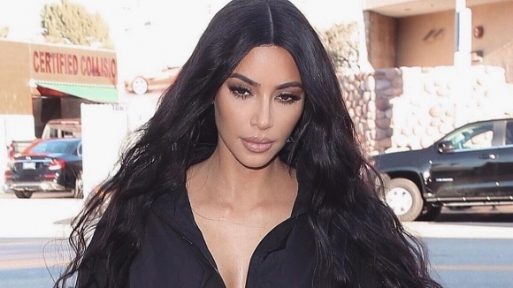 Ким Кардашиян винаги намира място под светлината на прожекторите и