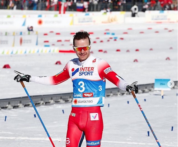 Норвежецът Шур Рьоте спечели титлата в скиатлона на 30 км