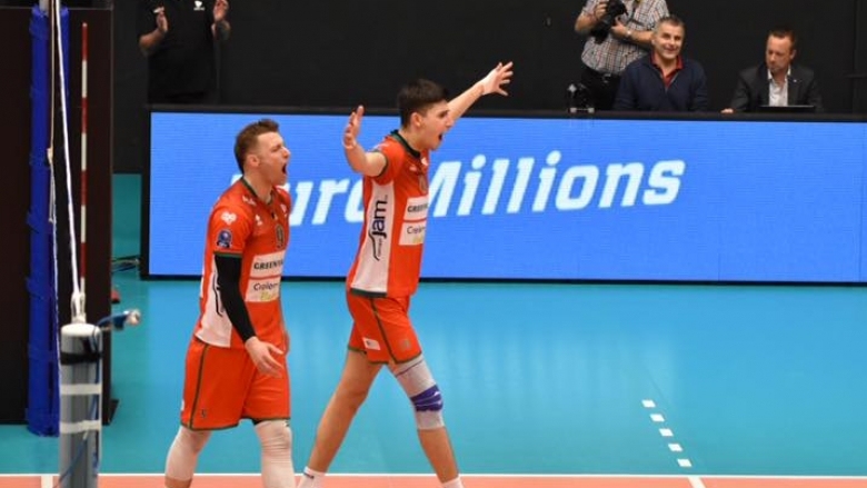 Националът Алекс Грозданов и неговият Грийнярд Маасейк завършиха като лидери