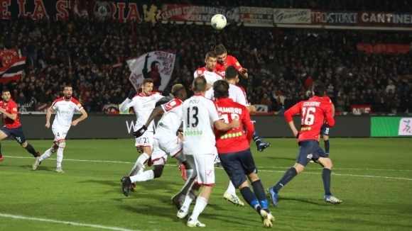 Отборът на Козенца постигна важен домакински успех с 1:0 срещу
