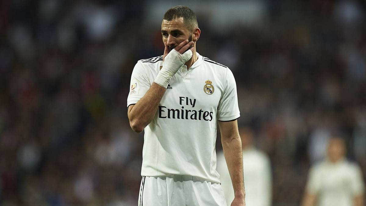 Френският нападател на Реал Мадрид Карим Бензема преживя кошмарна вечер.