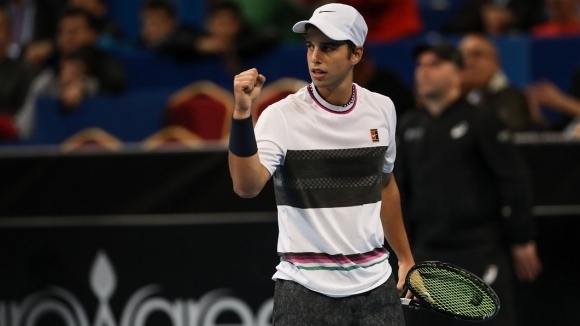 Адриан Андреев се класира за втория кръг на турнира за